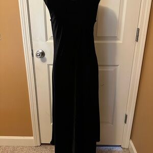 Impressions Black Sleeveless Maxi Dress